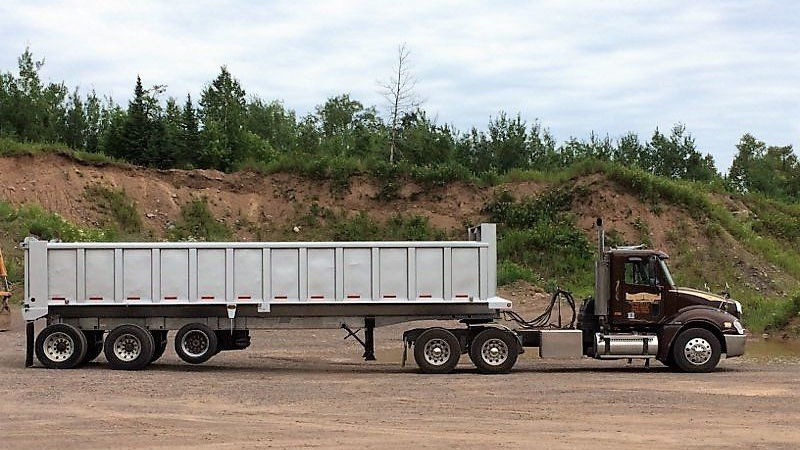 Aggregate Hauling in Duluth, Minnesota